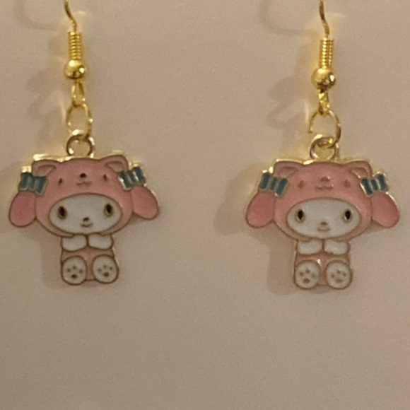 🌈2 for $15🌈 All Earrings 🔥My Melody Goldtone earrings - Picture 2 of 3